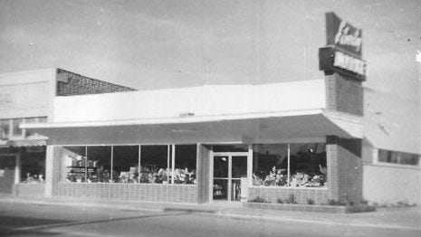 Liberty Market in 1958